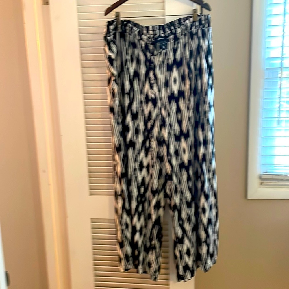 Wide leg pants by Torrid